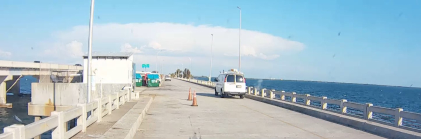 White Van Pulled Over to Steal My Fishing Rod in Skyway South Pier